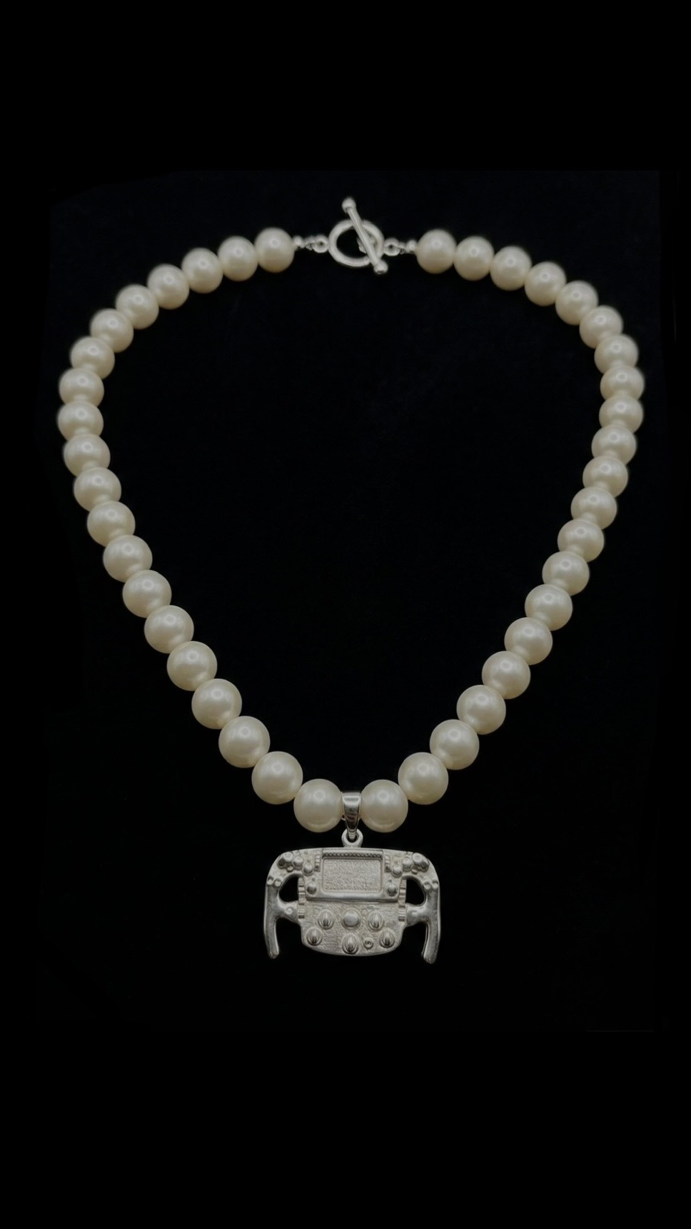 Steering Wheel Pearl Necklace